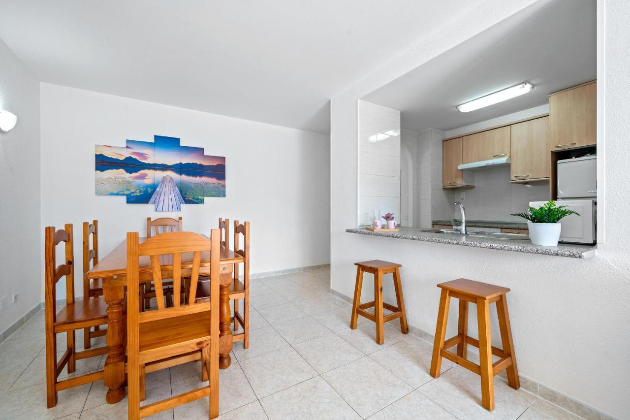 Hauzify I Aqua Marina Apartment